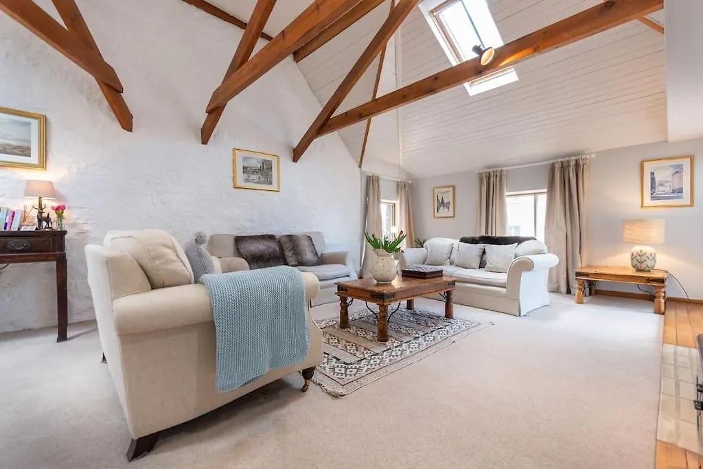 Holiday home The Converted Stables - A Characterful Mews House Villa Edinburgh